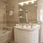 Rocha Flat By Algest * Portimão