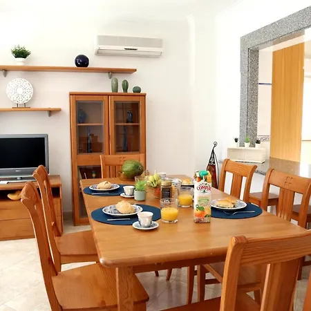 Apartment Rocha Flat By Algest